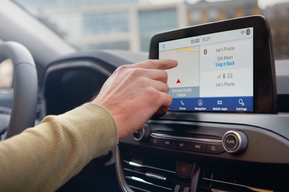 Nærbilde av Ford-bilinteriør med SYNC 3