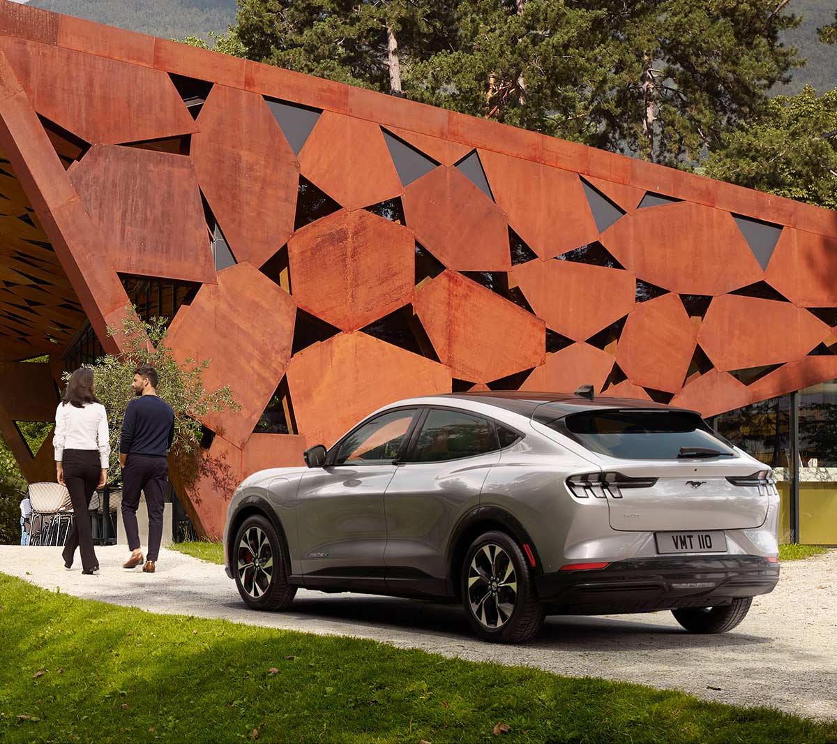 Government Incentives for Battery Electric Vehicle owners Government Incentives for Battery Electric Vehicle owners