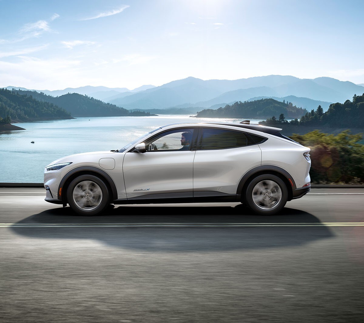 Helelektriske Biler Og Nyttekjøretøy Ford Norge