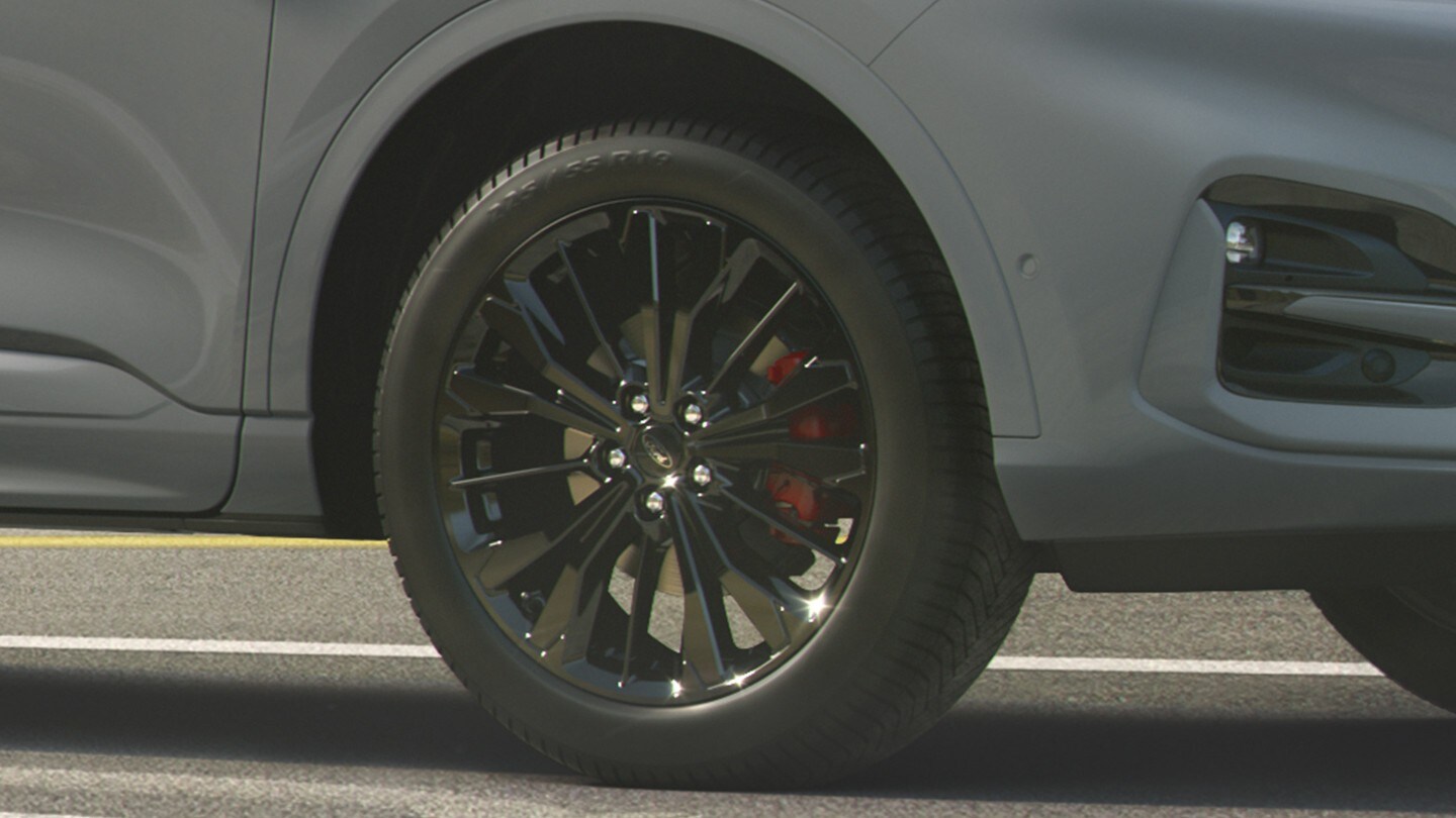 Ford Kuga 19” alloy wheels