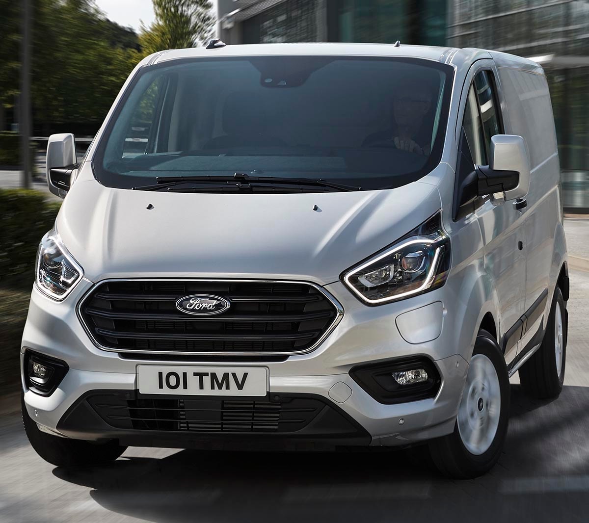 Ford Transit Custom PHEV front view