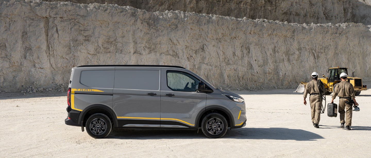 Ford E-Transit Custom Trail