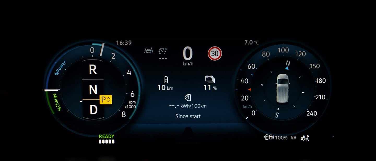 Oversiktsskjermen på det digitale clusteret i helt nye Ford Transit Connect.