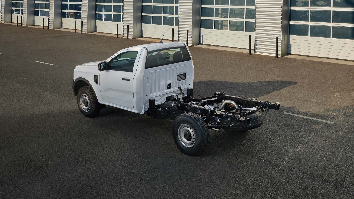 All-New Ranger Raptor XL Chassis 3/4 rear view
