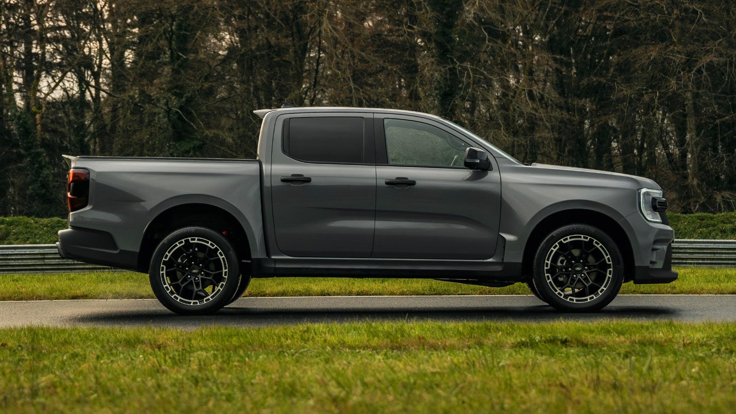 Ford Ranger MSRT Side View Ford Ranger MSRT Side View