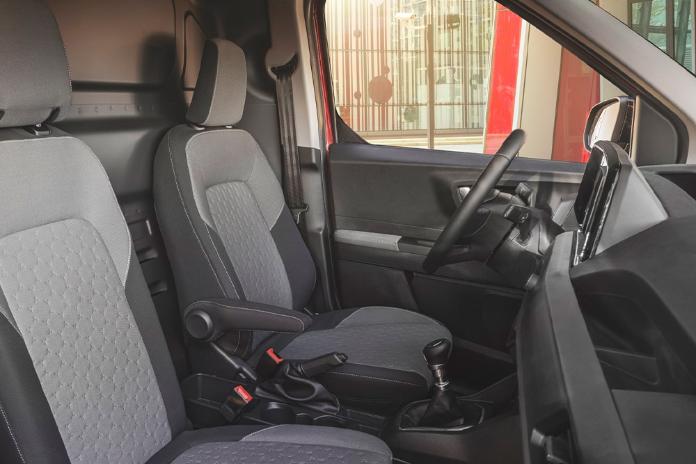 Nytt Ford Transit Courier 6-veis justerbart førersete