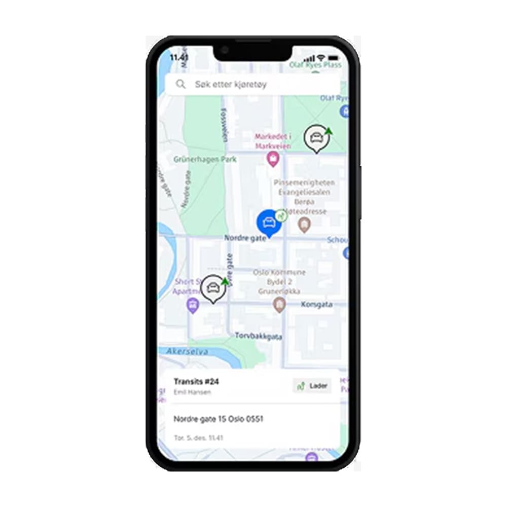 Ford Pro Telematics Drive visning med live kart over tre kjøretøy, ett uthevet med status og plassering.